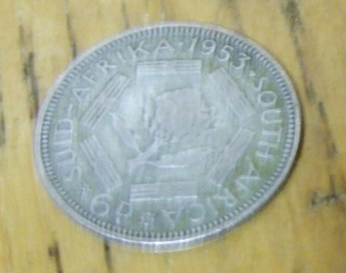 Finds-From-10-Lb-Bag-Of-Foreign-Coins